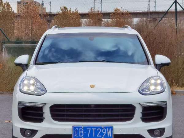 保时捷 Cayenne  2016款 Cayenne 3.0T