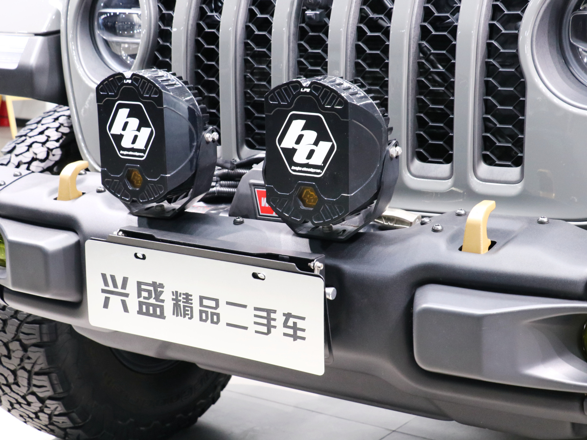 Jeep 牧馬人  2024款 2.0T 羅賓漢四門版圖片