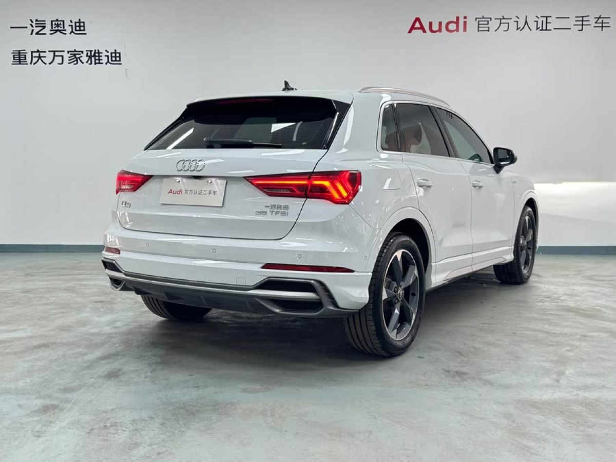 奧迪 奧迪Q3  2022款 35 TFSI 時(shí)尚動(dòng)感型圖片