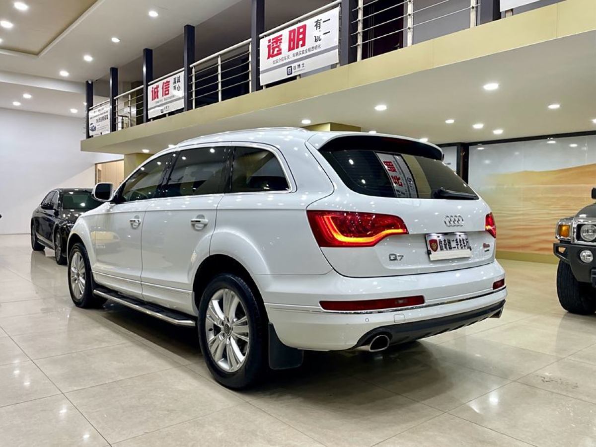 奧迪 奧迪Q7  2015款 35 TFSI 運(yùn)動型圖片