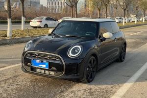 MINI MINI 1.5T COOPER 执迷版