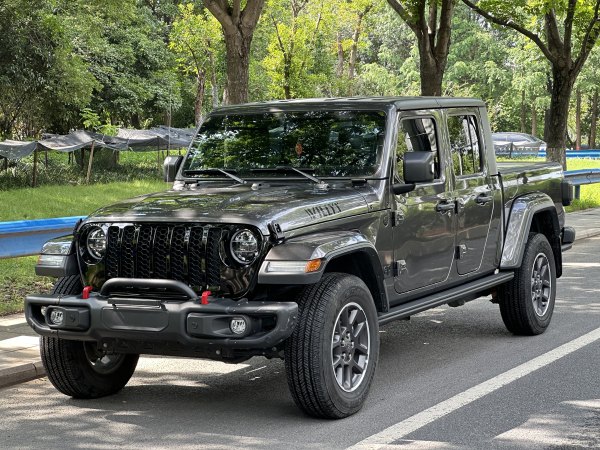 Jeep 角斗士  2022款 3.6L 先行版