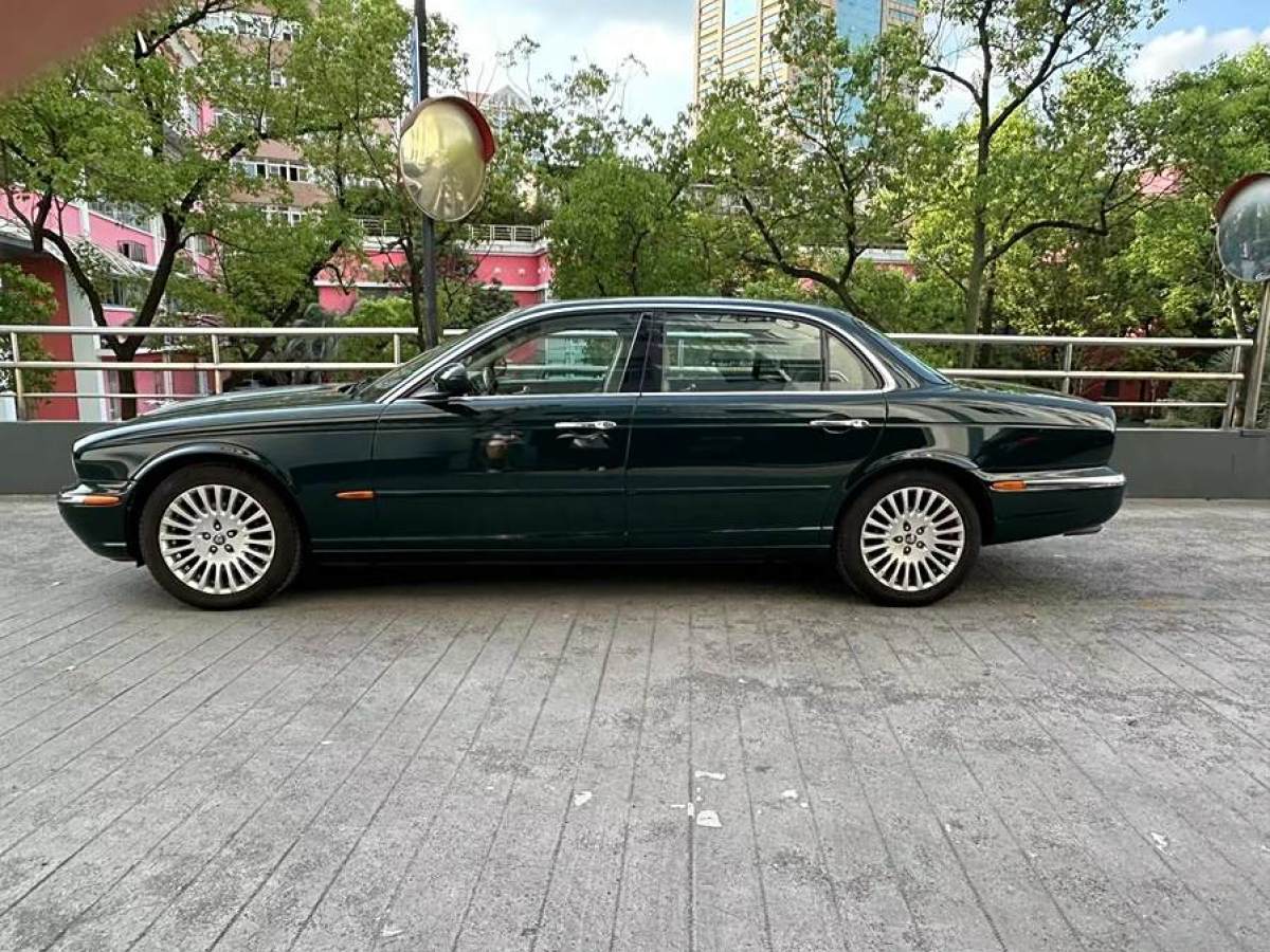 捷豹 XJ  2005款 XJ6L 3.0圖片