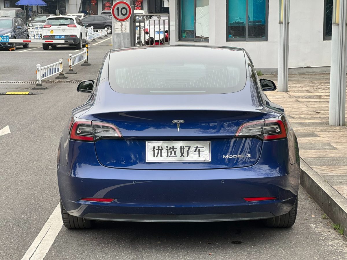 特斯拉 Model 3  2019款 標準續(xù)航后驅(qū)升級版圖片