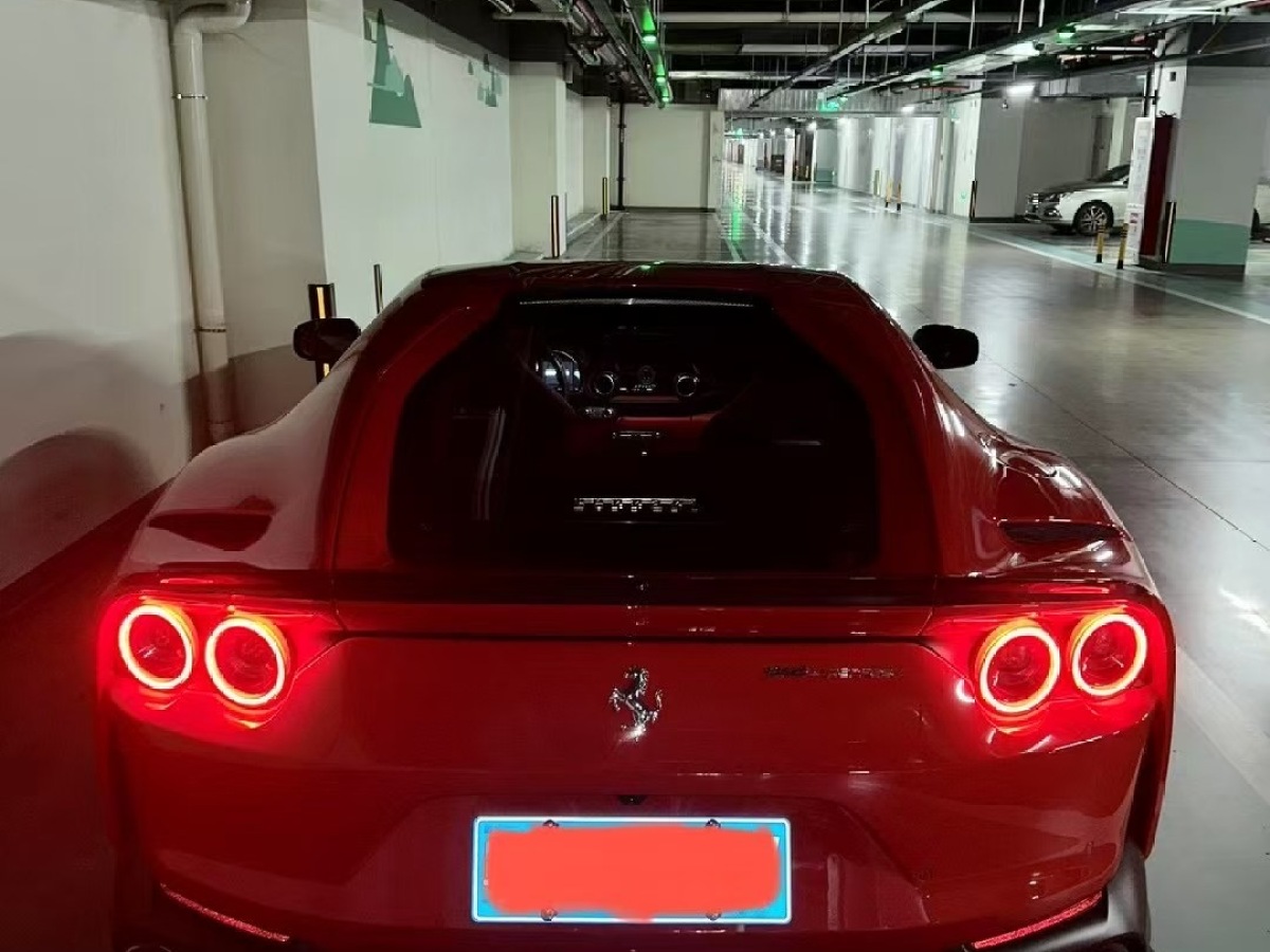 法拉利 812 Superfast  2017款 6.5L 標(biāo)準(zhǔn)型圖片