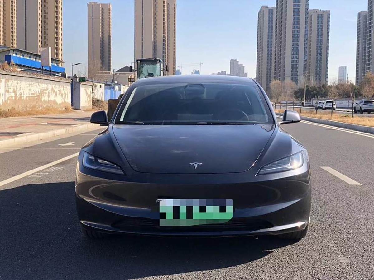 特斯拉 Model Y  2023款 后輪驅(qū)動版圖片