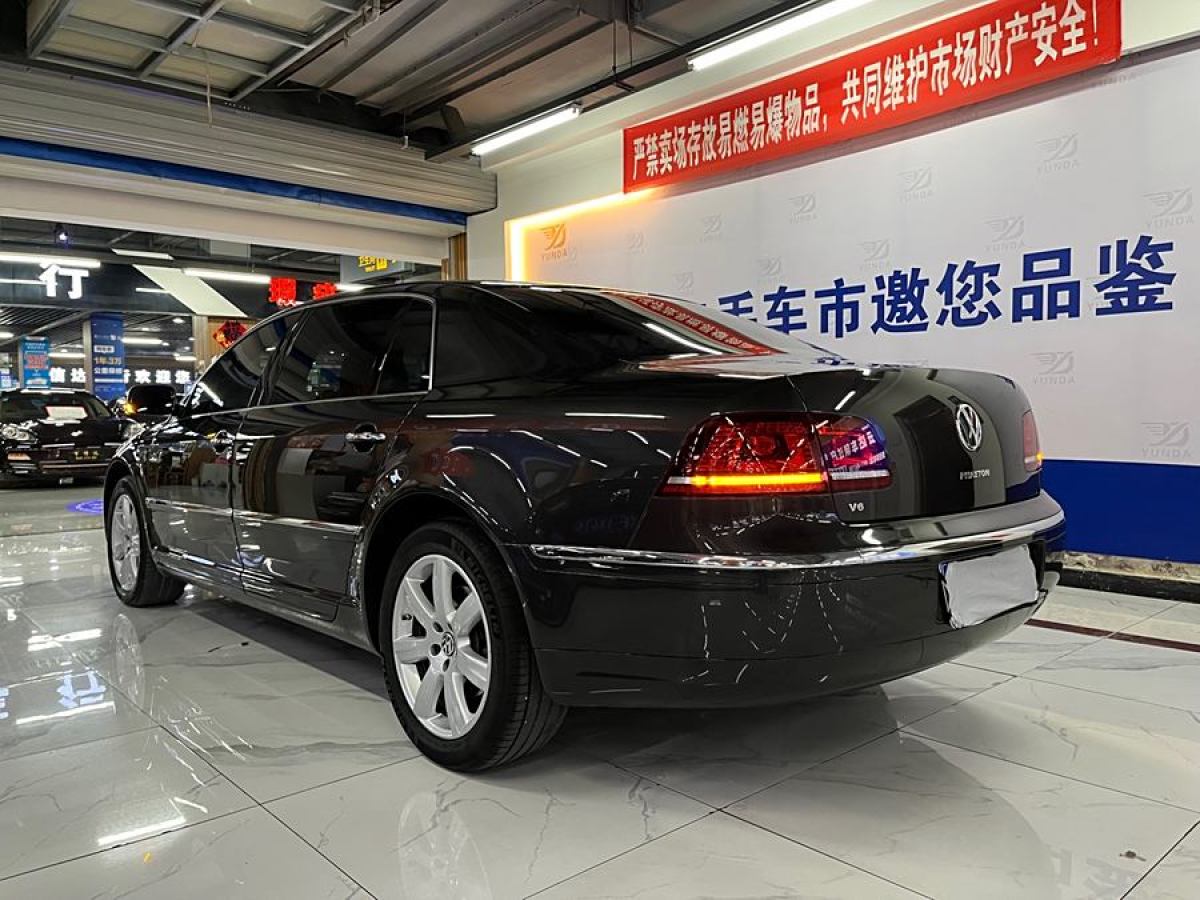 大眾 輝騰  2012款 3.0L 精英定制型圖片