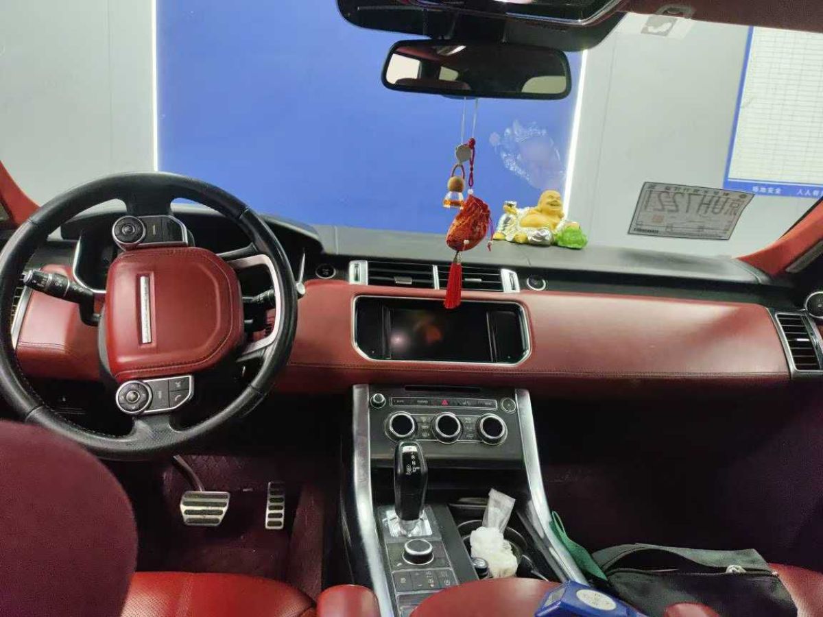 路虎 攬勝  2015款 運動版 3.0T SDV6 HSE Dynamic圖片