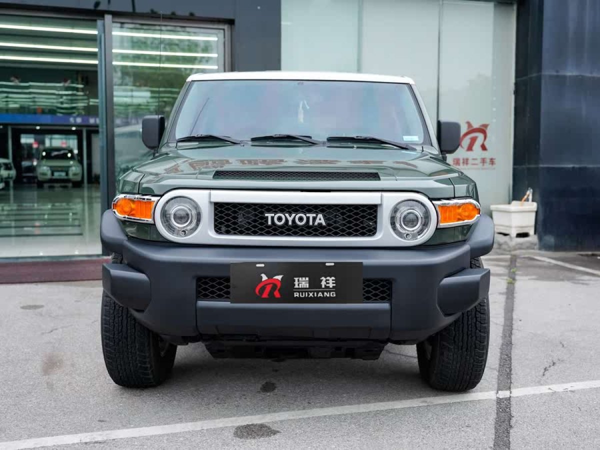 豐田 FJ 酷路澤  2013款 4.0L圖片