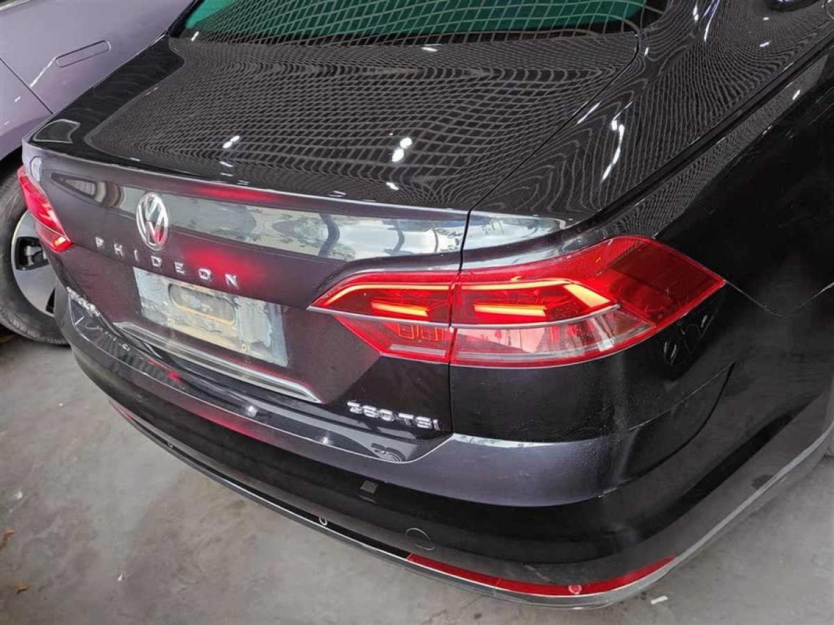 大眾 輝昂  2019款  380TSI 兩驅(qū)商務版 國VI圖片