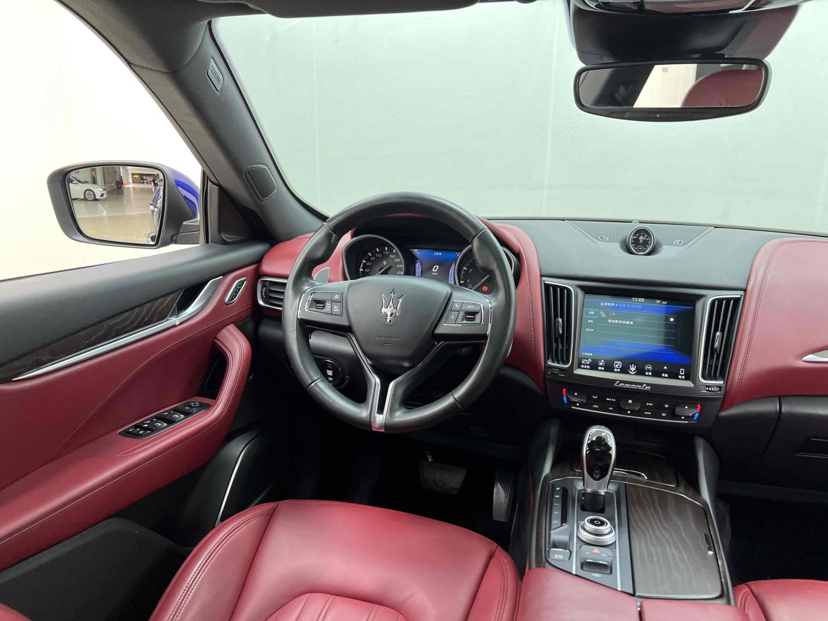 瑪莎拉蒂 Levante  2021款 3.0T 標(biāo)準(zhǔn)版圖片