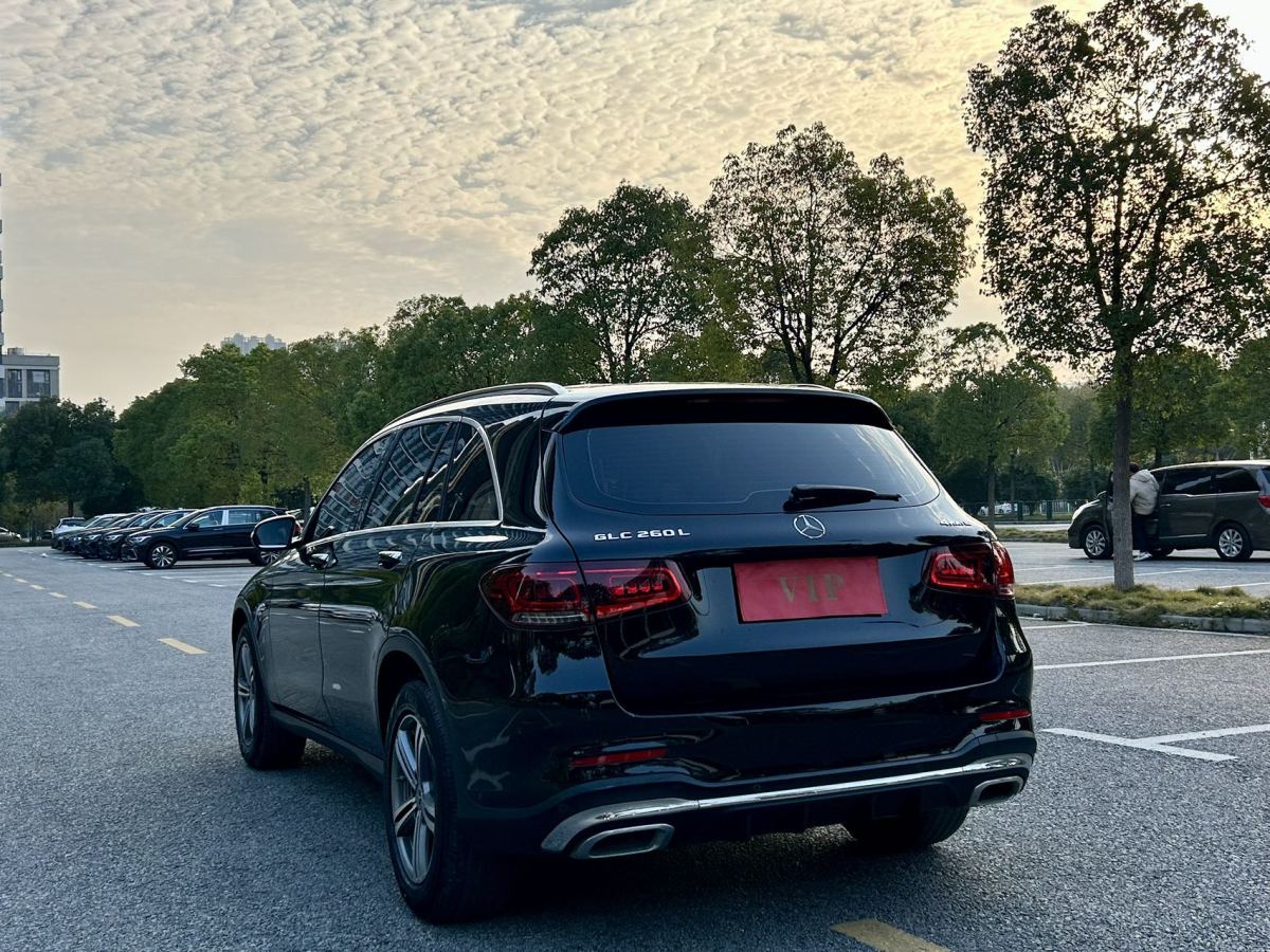 奔馳 奔馳GLC  2018款 改款 GLC 260 4MATIC 動感型圖片