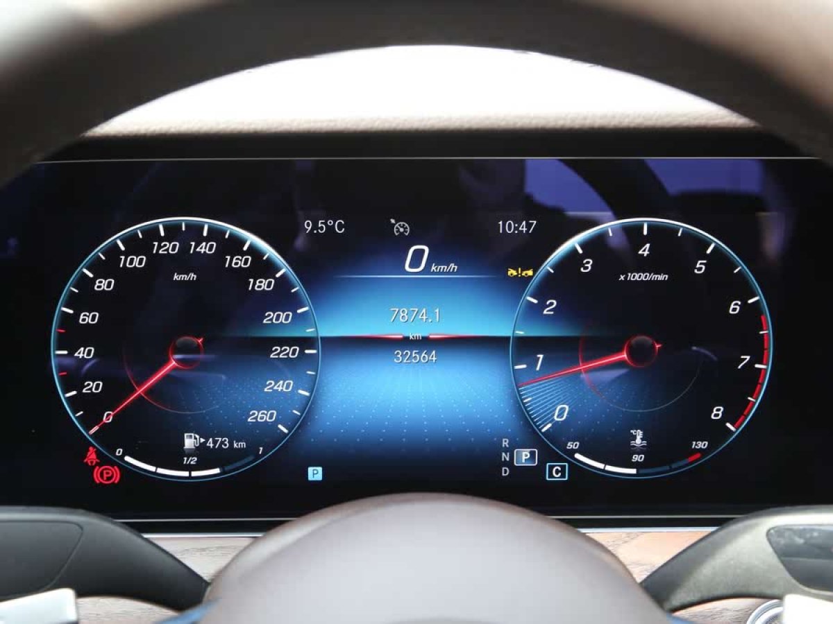 奔馳 奔馳E級  2023款 改款 E 300 L 豪華型圖片