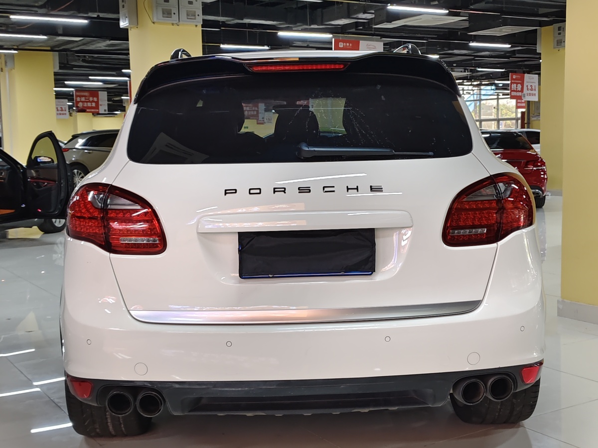 保時(shí)捷 Cayenne  2011款 Cayenne S 4.8L圖片