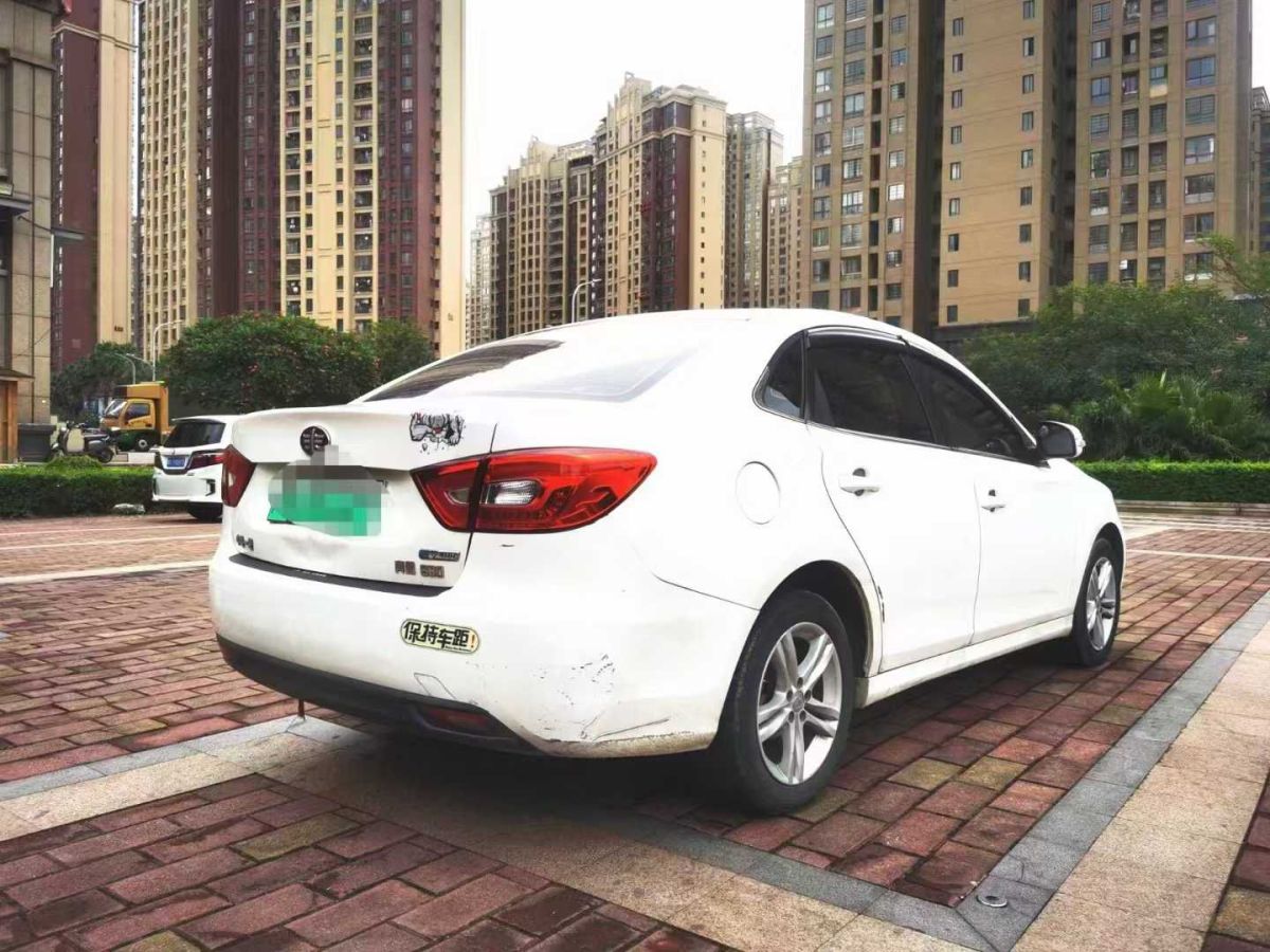奔騰 B70  2021款 1.5T 自動(dòng)樂(lè)享型圖片