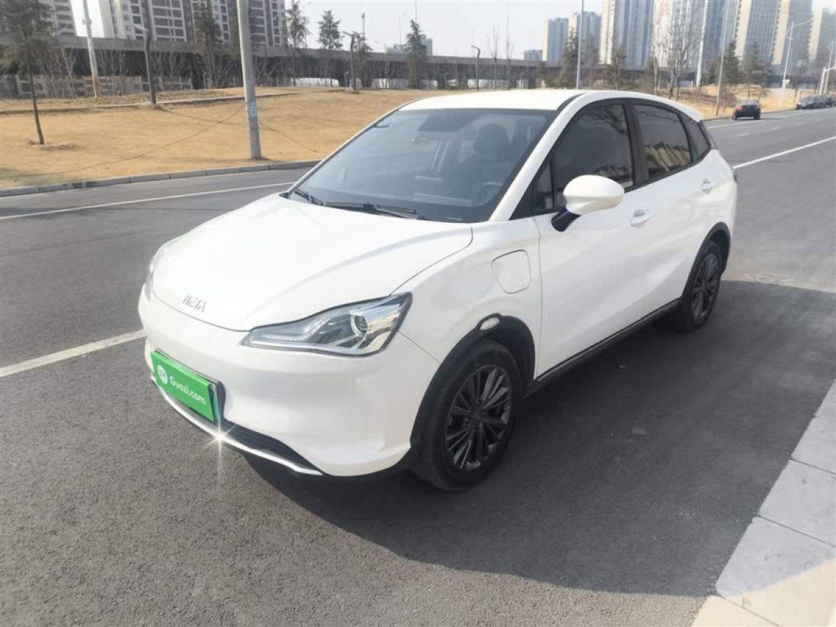 哪吒 哪吒V  2022款 潮 400 Lite 粉色定制款圖片