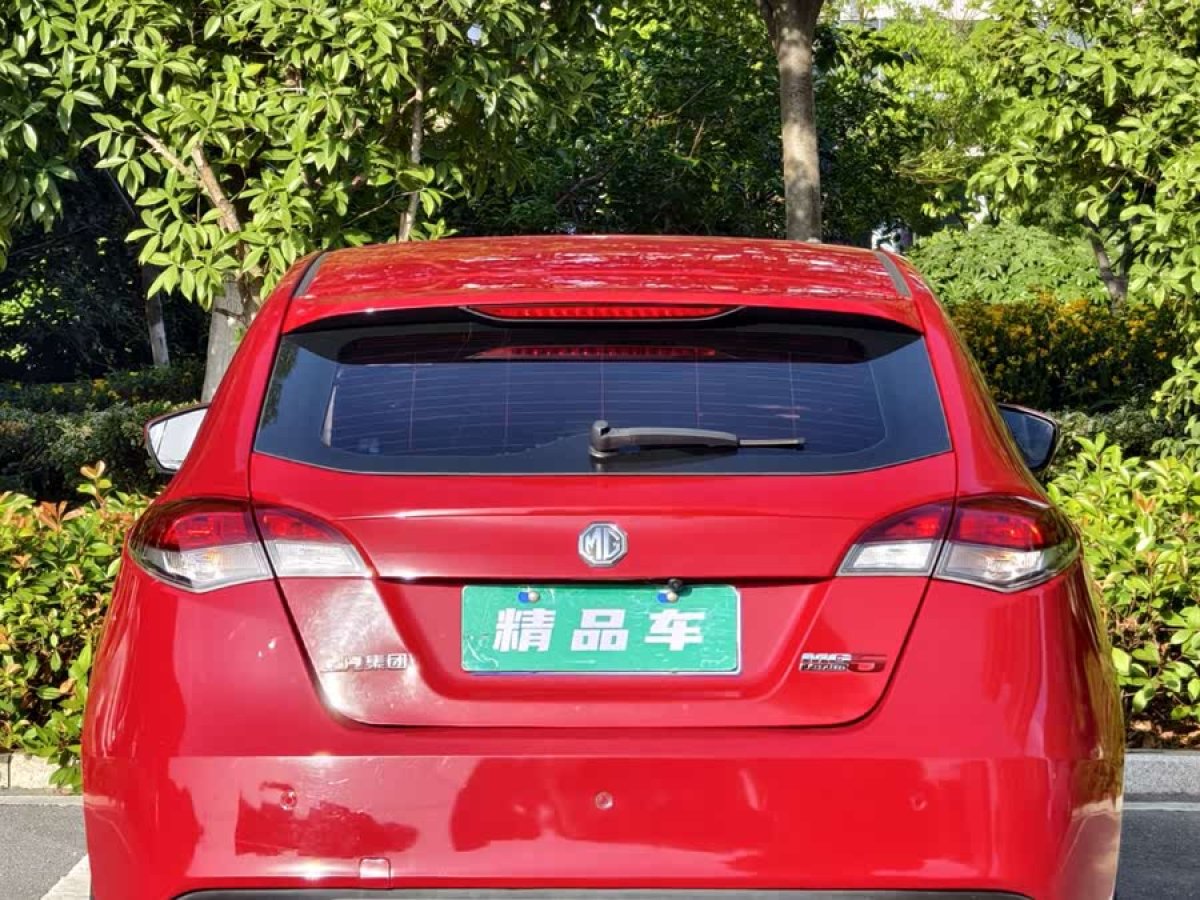 名爵 名爵5  2014款 MG5 1.5T 豪華版圖片