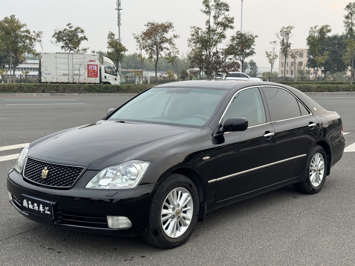 2005年8月豐田 皇冠  2007款 3.0L Royal Saloon導(dǎo)航