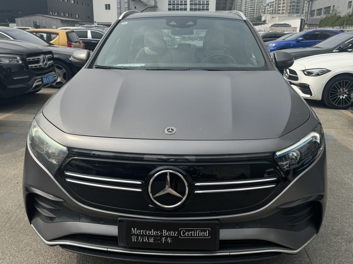 奔馳 奔馳EQA  2022款 EQA 300 4MATIC 首發(fā)特別版圖片