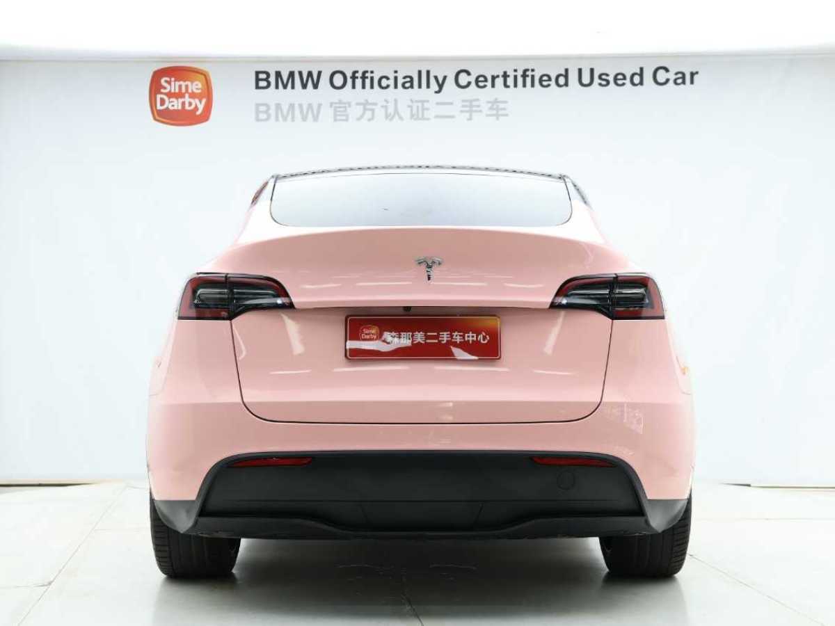 特斯拉 Model Y  2021款 改款 標(biāo)準(zhǔn)續(xù)航后驅(qū)升級版圖片