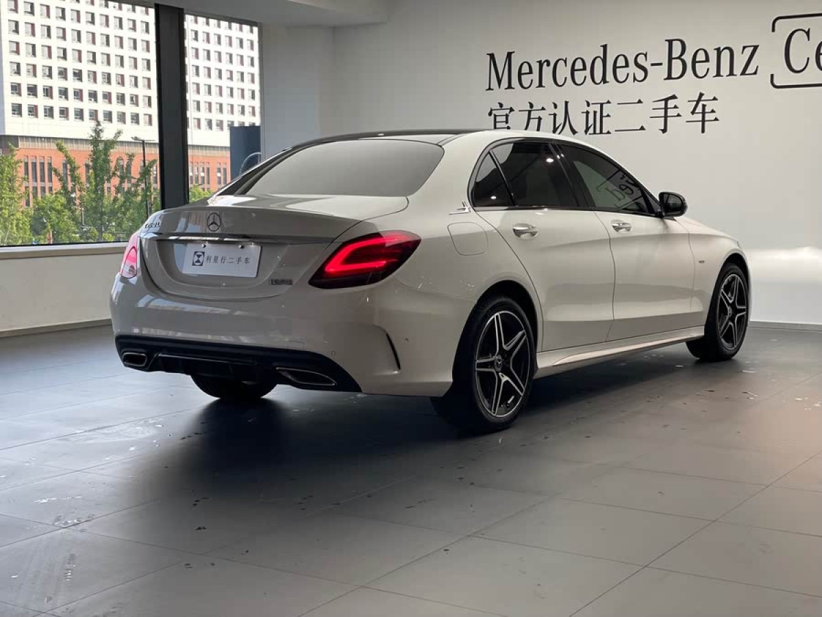 奔馳 奔馳C級(jí)  2021款 C 260 L 運(yùn)動(dòng)星耀臻藏版圖片