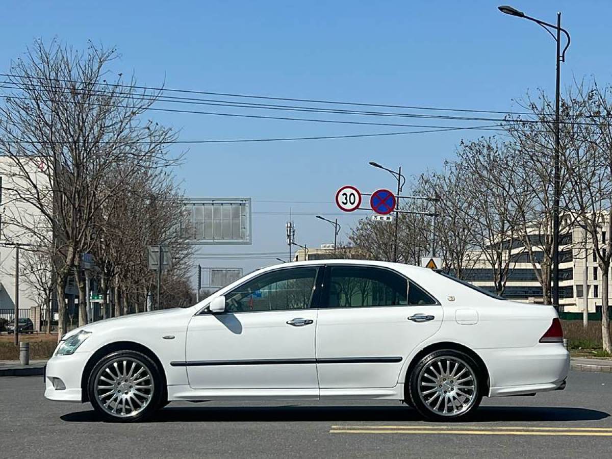 2005年5月豐田 皇冠  2005款 3.0L Royal Saloon G VIP