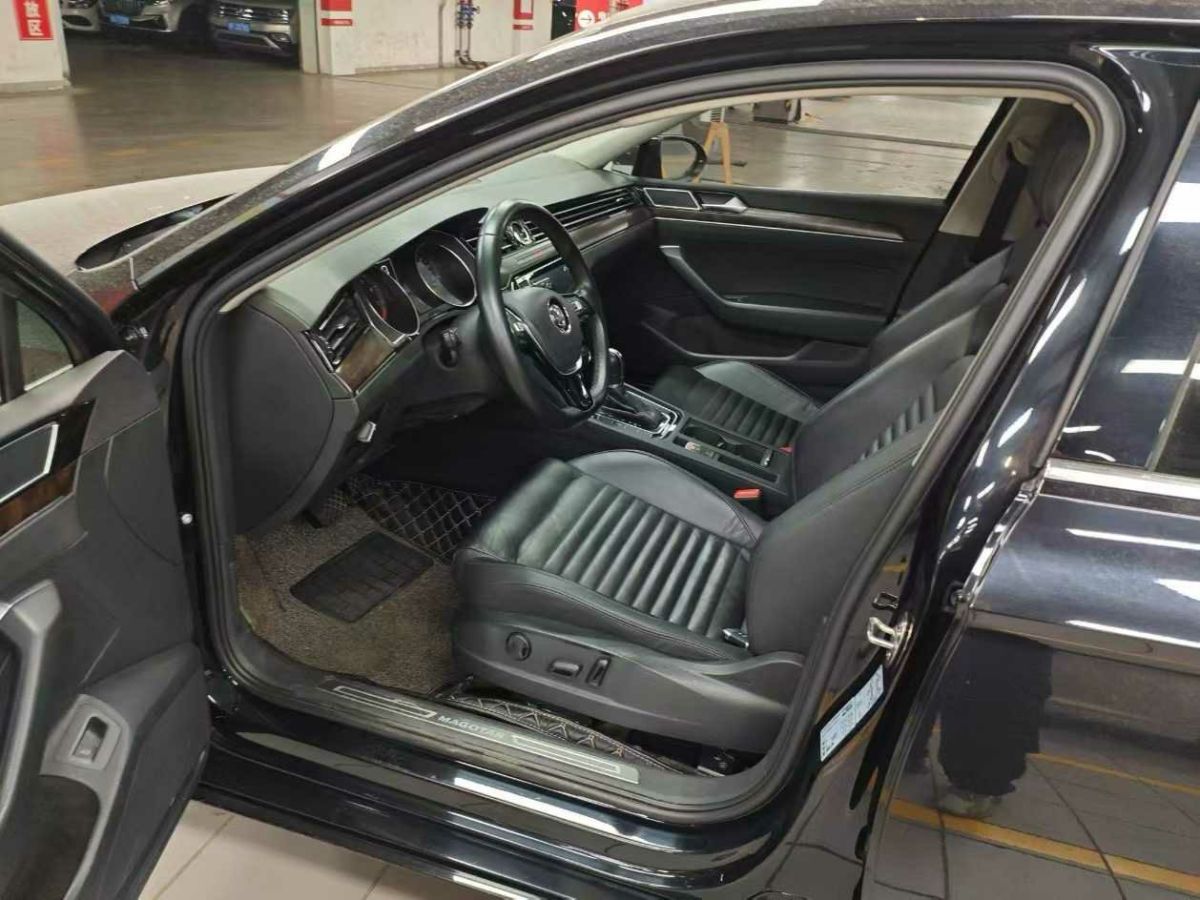 大眾 邁騰  2020款 280TSI DSG 領(lǐng)先型圖片