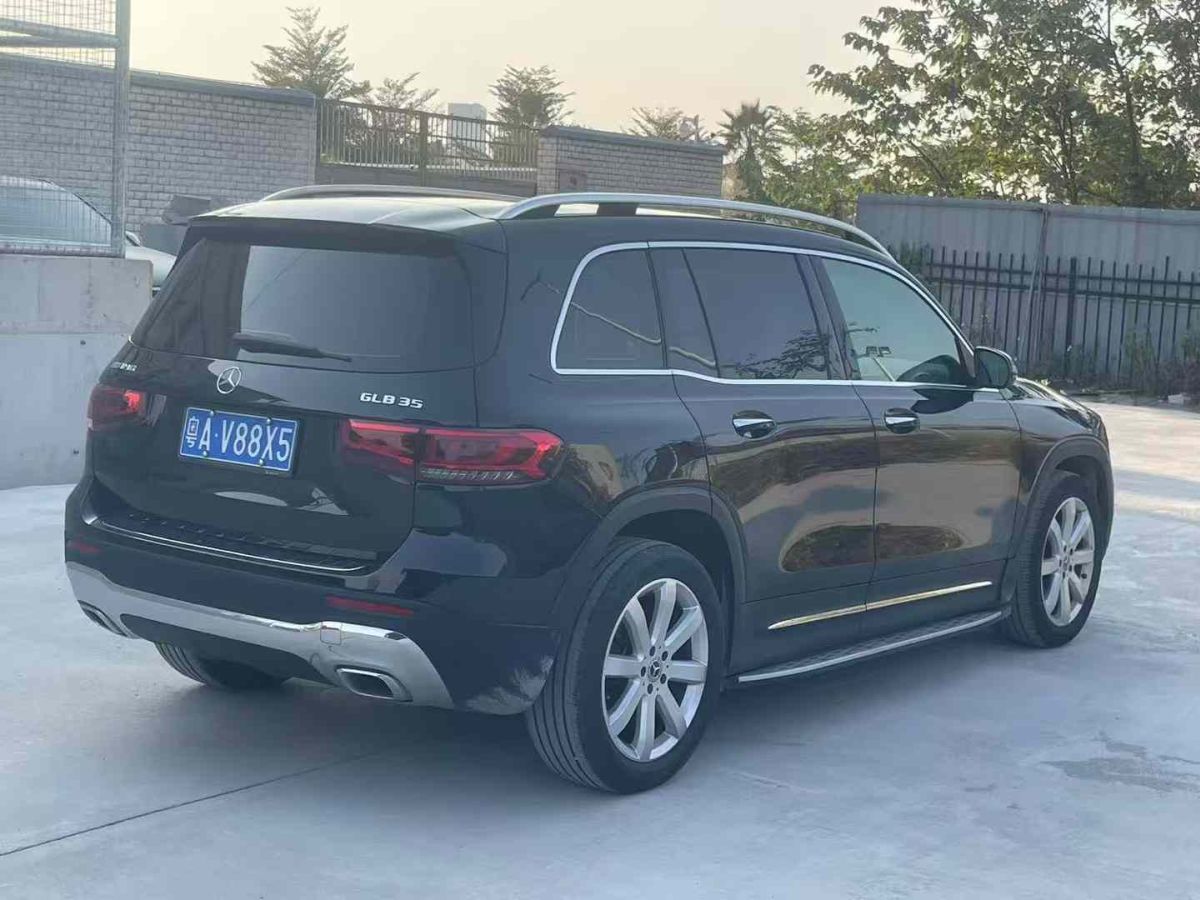 奔馳 奔馳GLE  2020款  GLE 350 4MATIC 時(shí)尚型圖片