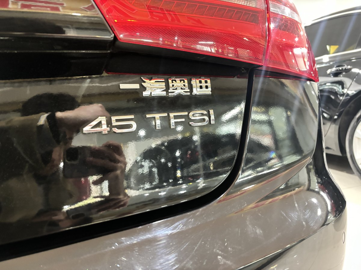 奧迪 奧迪A6L  2012款 30 FSI 技術(shù)型圖片