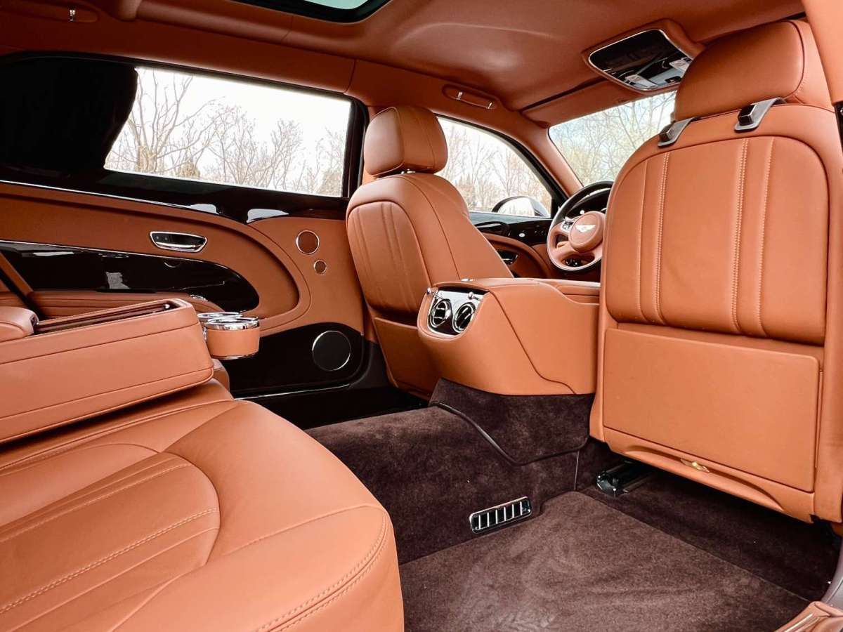 Bentley Muzanne2017 6.8T Long Wheelbase Edition图片