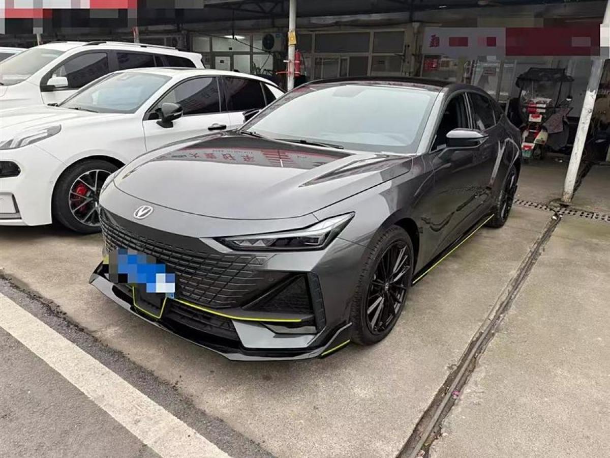 2023年2月長(zhǎng)安 長(zhǎng)安UNI-V  2022款 1.5T 智慧領(lǐng)航型