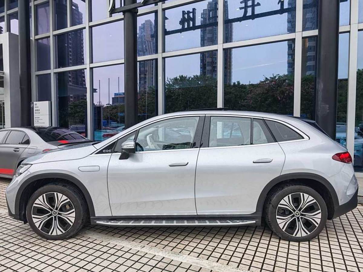 奔馳 奔馳EQE SUV  2023款 350 4MATIC 豪華版圖片