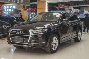 奧迪Q7 奧迪 40 TFSI 舒適型
