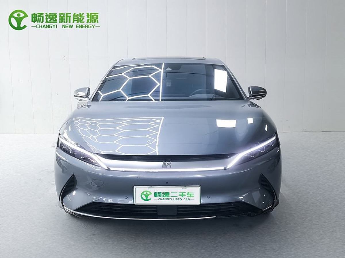 比亞迪 漢  2021款 EV 標(biāo)準(zhǔn)續(xù)航版豪華型圖片