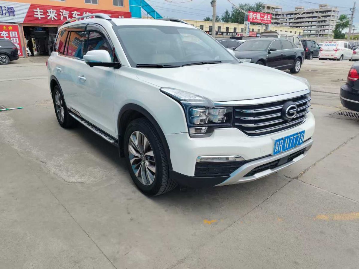 廣汽傳祺 GS8  2017款 320T 兩驅(qū)尊貴版圖片
