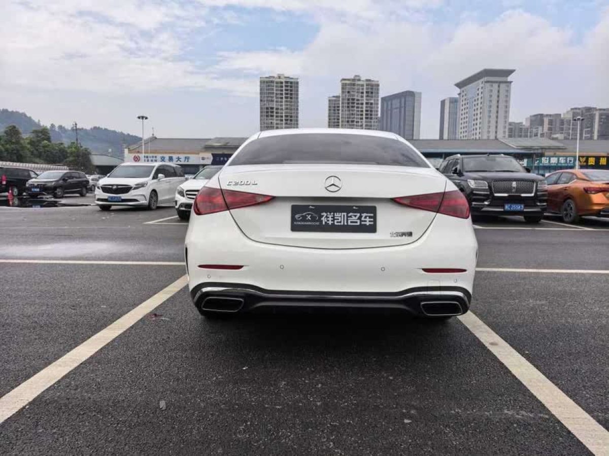 奔馳 奔馳C級(jí)  2023款 改款二 C 260 L 運(yùn)動(dòng)版圖片