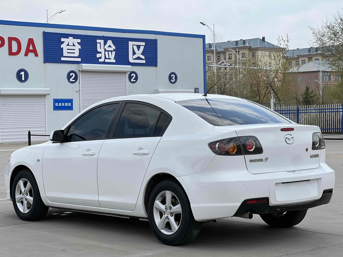 馬自達(dá) 馬自達(dá)3  2010款 1.6L 自動(dòng)經(jīng)典精英型圖片
