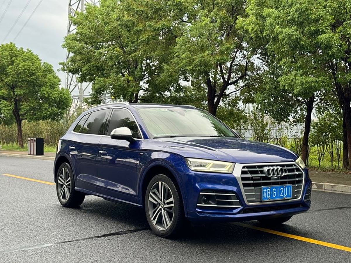 2018年9月奧迪 奧迪Q5L  2018款 45 TFSI 尊享豪華運(yùn)動型 國VI