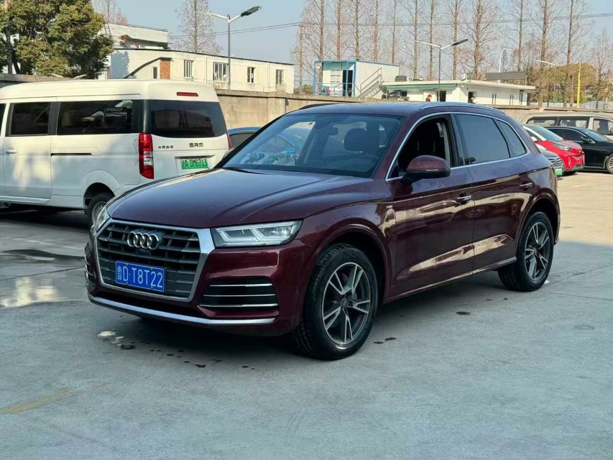 奧迪 奧迪Q3  2020款 35 TFSI 時(shí)尚動(dòng)感型圖片