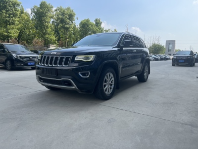 2013年9月 Jeep 大切诺基(进口) 3.6L 精英导航版图片