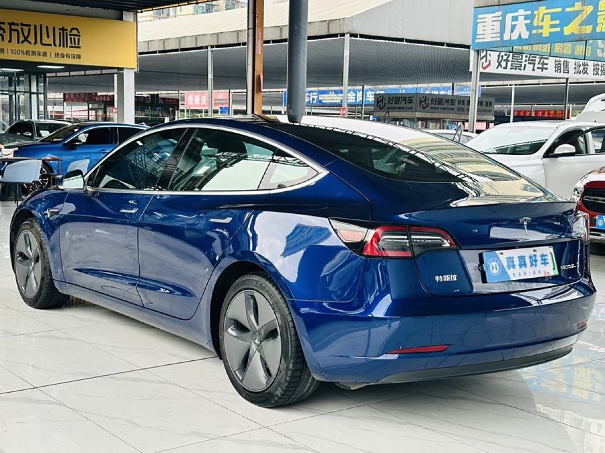 特斯拉 Model 3  2019款 標(biāo)準(zhǔn)續(xù)航后驅(qū)升級(jí)版圖片