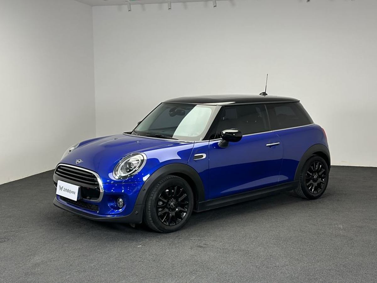 MINI MINI  2020款 1.5T COOPER 經(jīng)典派圖片