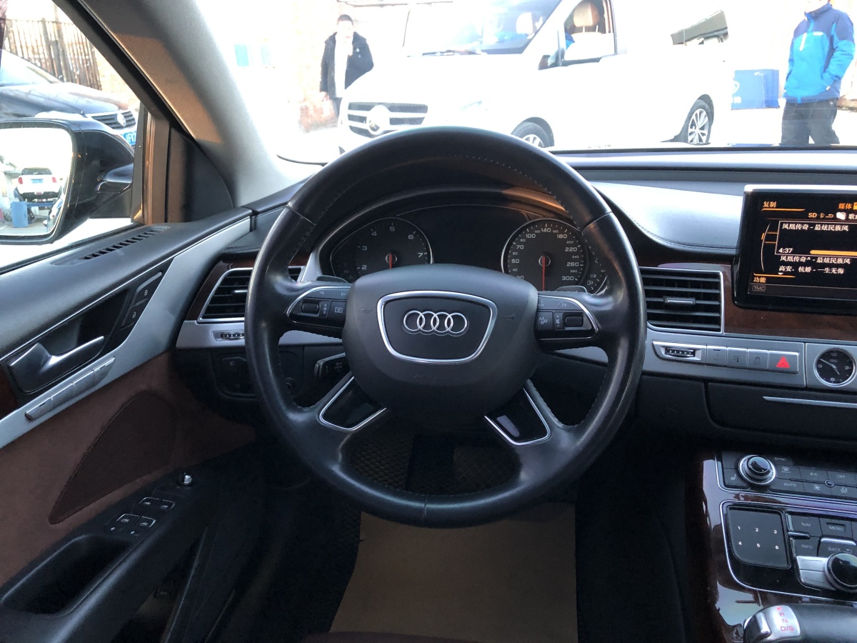 奧迪 奧迪A8  2013款 A8L 45 TFSI quattro舒適型圖片