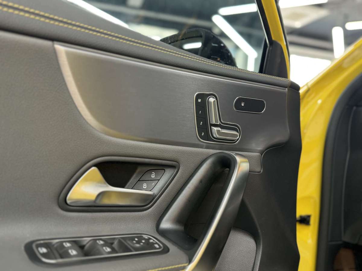 奔驰 奔驰A级AMG  2020款 改款 AMG A 45 S 4MATIC+图片