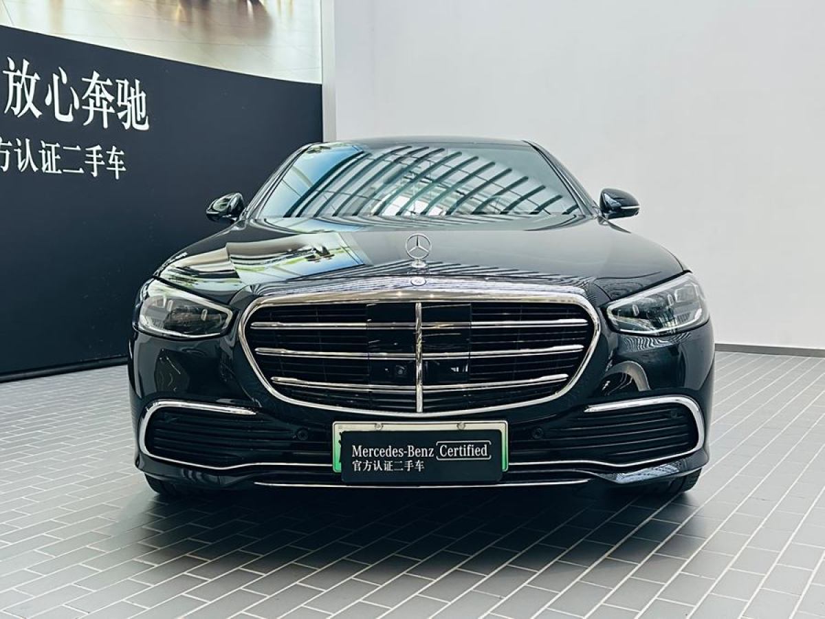 奔馳 奔馳S級(jí)新能源  2023款 改款 S 450 e L 插電式混合動(dòng)力轎車圖片