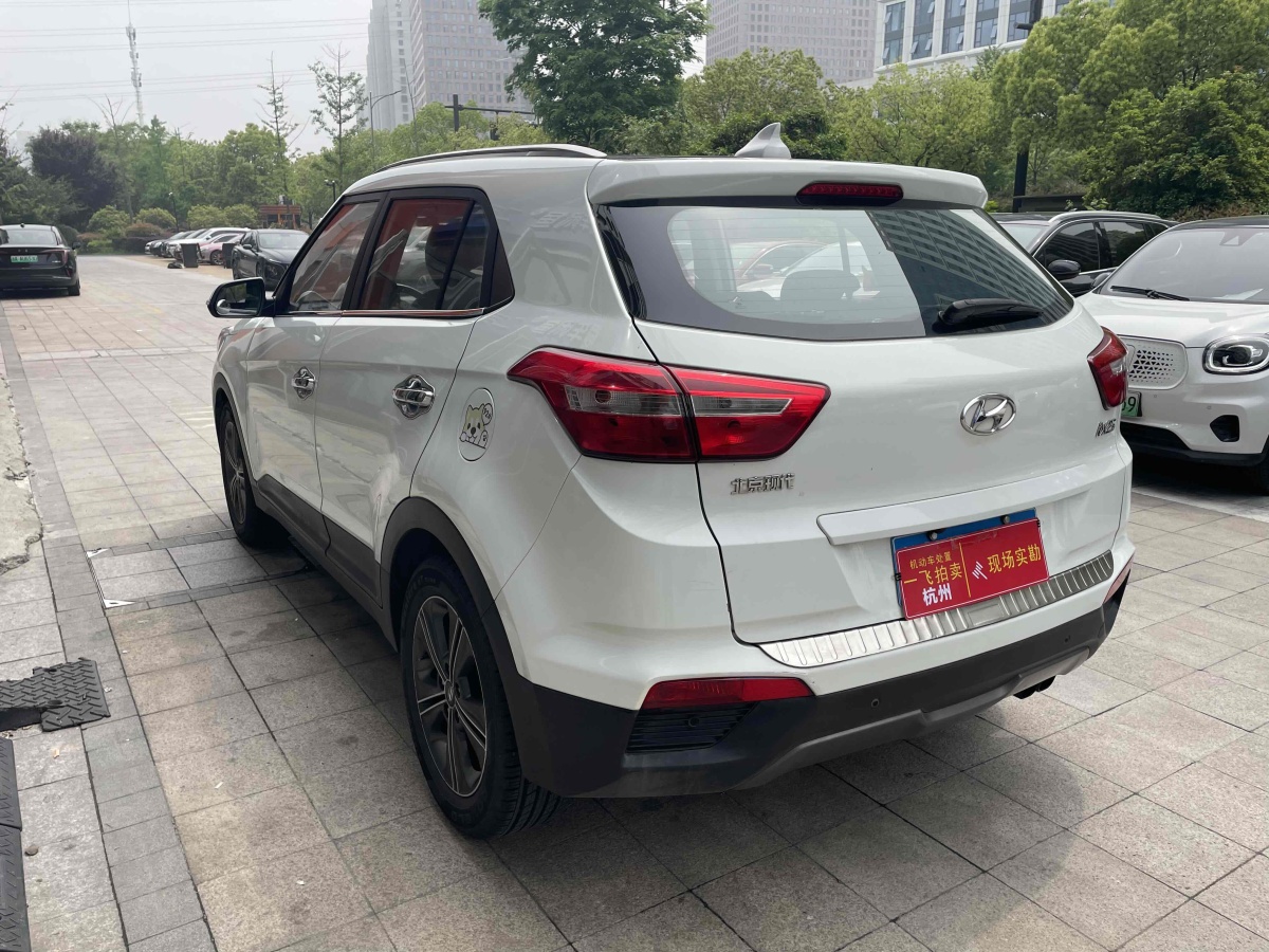 现代 ix25  2015款 1.6L 自动两驱智能型GLS图片