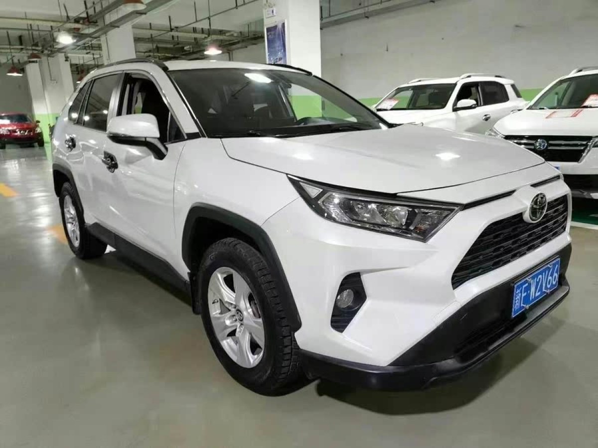豐田 RAV4榮放  2020款 2.0L CVT兩驅(qū)都市版圖片