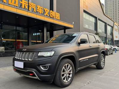 2015年9月 Jeep 大切諾基(進(jìn)口) 3.0L 舒享導(dǎo)航版圖片