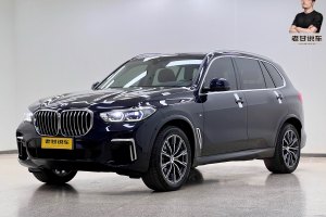 寶馬X5 寶馬 改款 xDrive 30Li 尊享型M運(yùn)動(dòng)套裝