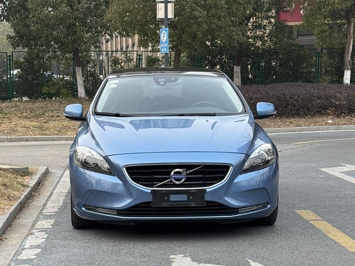 沃爾沃 V40  2015款 1.6T 智雅版圖片